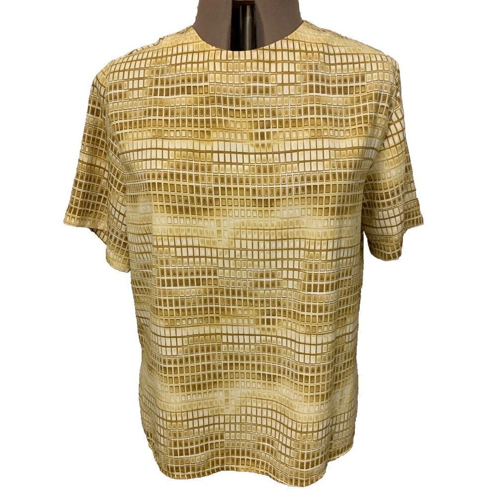 Ashley Stewart. Size 14W. Short Sleeve Shell Top. Keyhole Closure. B95.